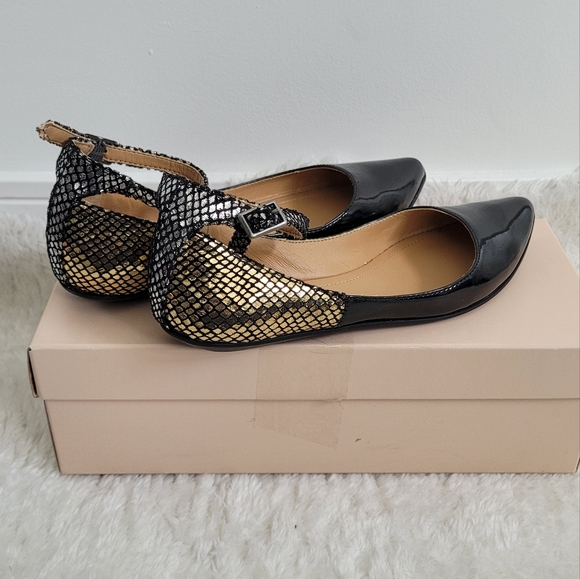 BCBGeneration Flats - Picture 5 of 5